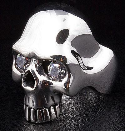 Crow sterling silver skull ring - The Gothic Merchant